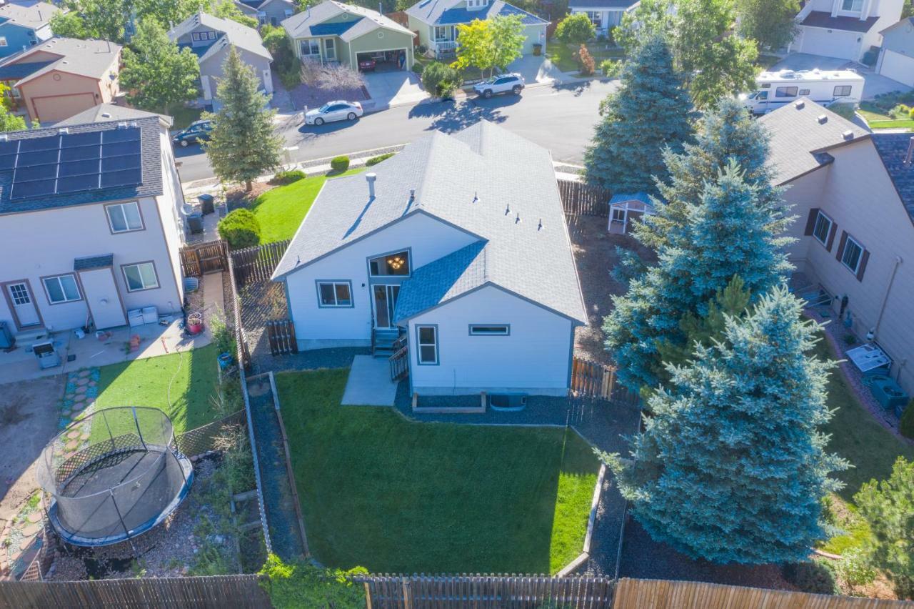 Villa Cozy 4Br House With Peak Views In Colorado Springs Extérieur photo